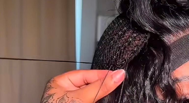 Sew the hair bundles