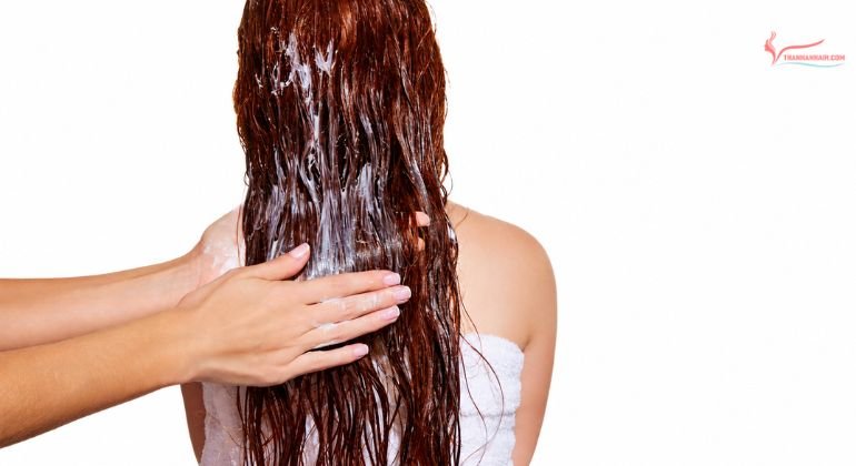 Apply Conditioner To Mid Lengths and Ends Only