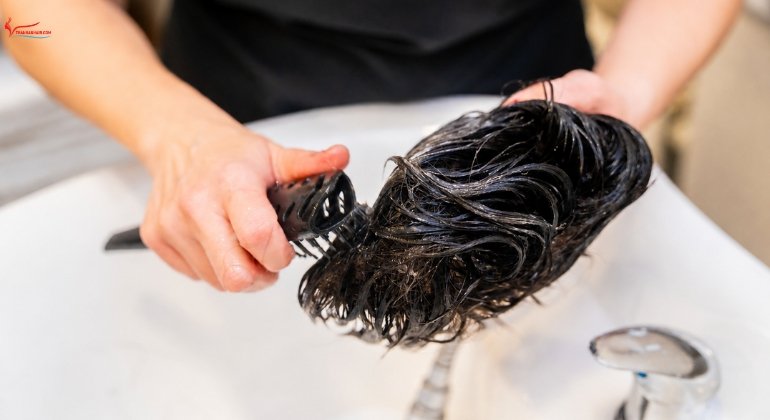 How to wash clip-in and weft extensions before first use