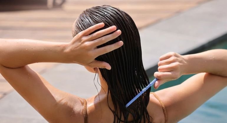 What Does Holiday Hair Care Actually Involve