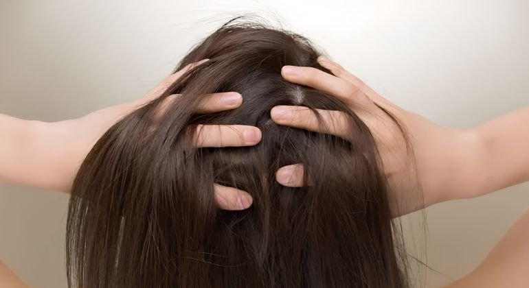 Why Does My Hair Hurt Causes, Relief, and Red Flags