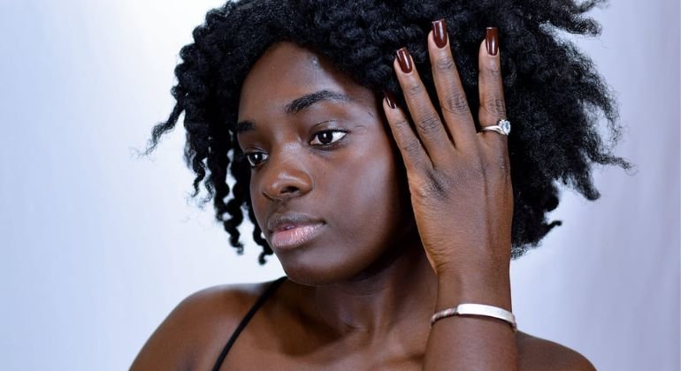 Keep Black Hair Moisturized